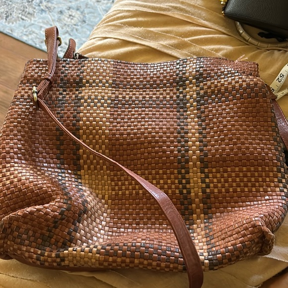 Brown woven shoulder bag with over the shoulder handle option - Picture 1 of 4